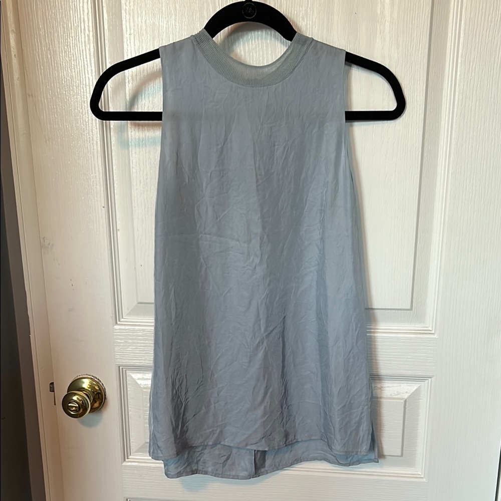 Vince light blue tank sz XS